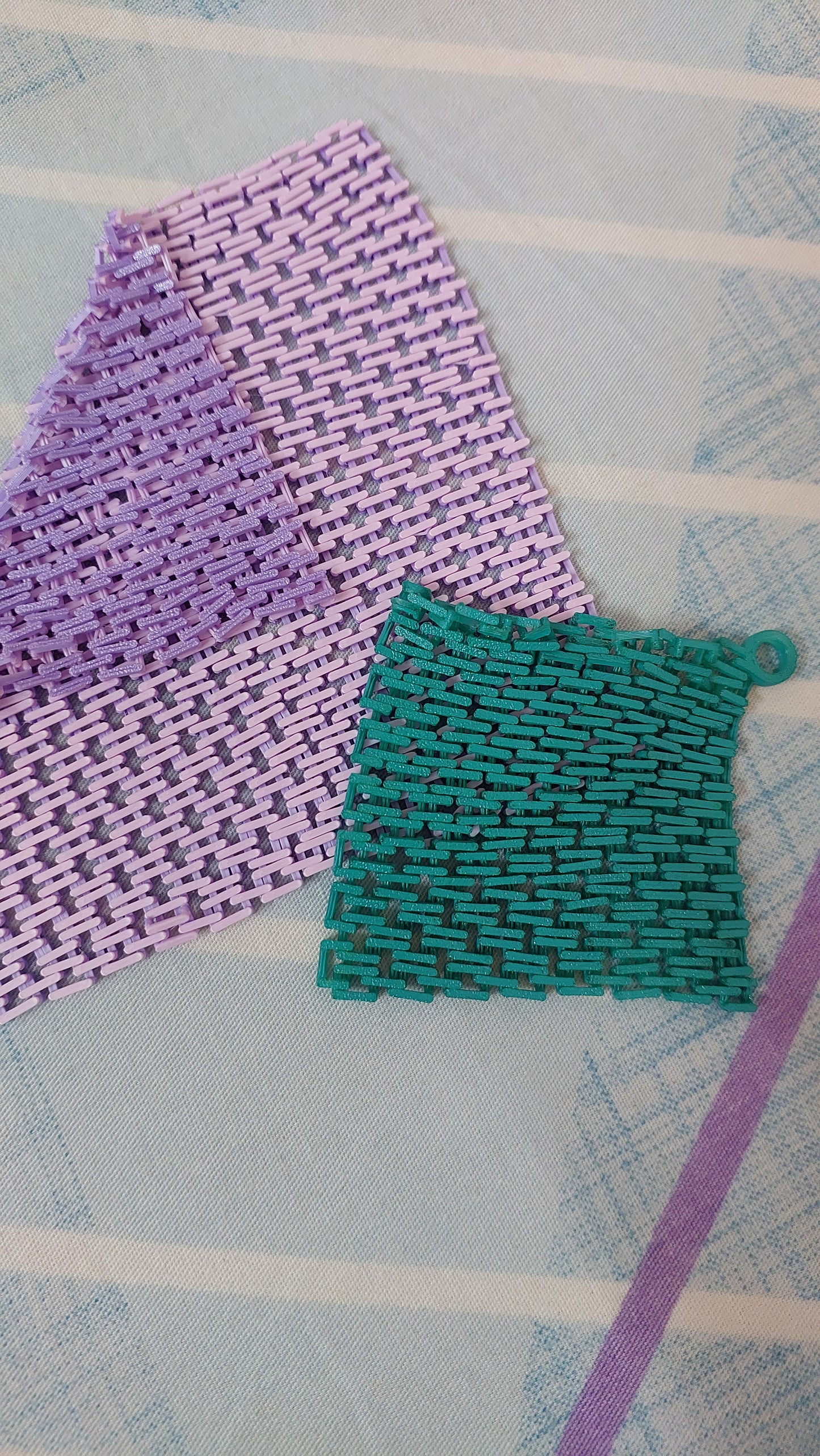 DriftTrek Pocket Fabric Fidget | Flexible 3D Printed PLA Fabric